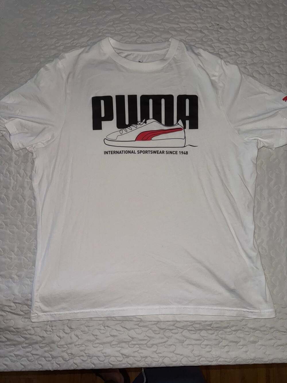 Puma Sneaker Tee Size XL White International Sp